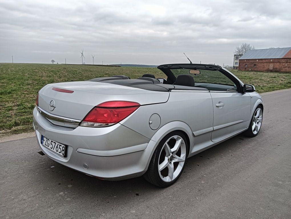 Opel Astra Cabrio 1.9 2007r super stan 190 tys