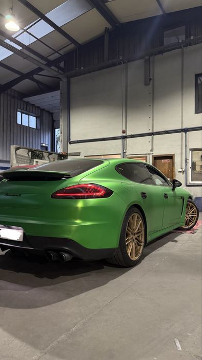 Porsche Panamera S E-Hybrid