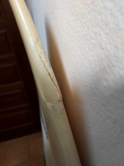 Pranchas de surf com alguns danos