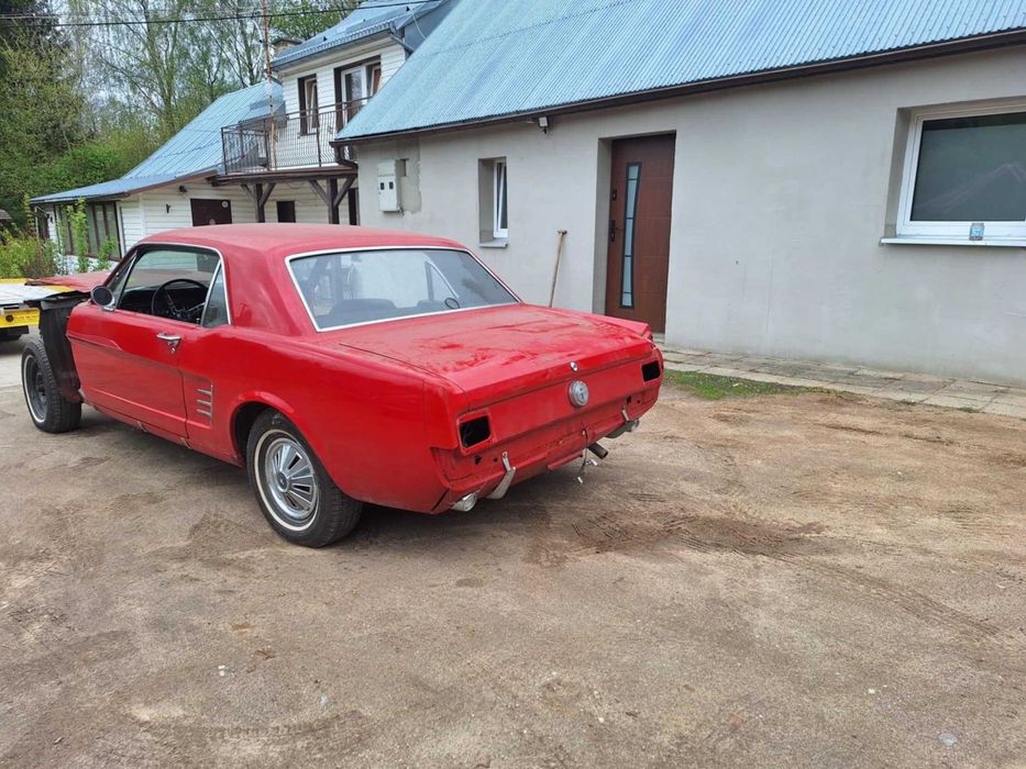 Ford Mustang 3.3 coupe 1966 r. klasyk do renowacji.
