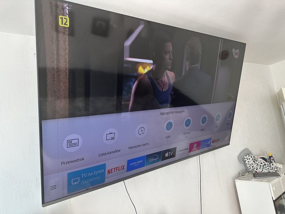 Telewizor Samsung premium UE82NU8002