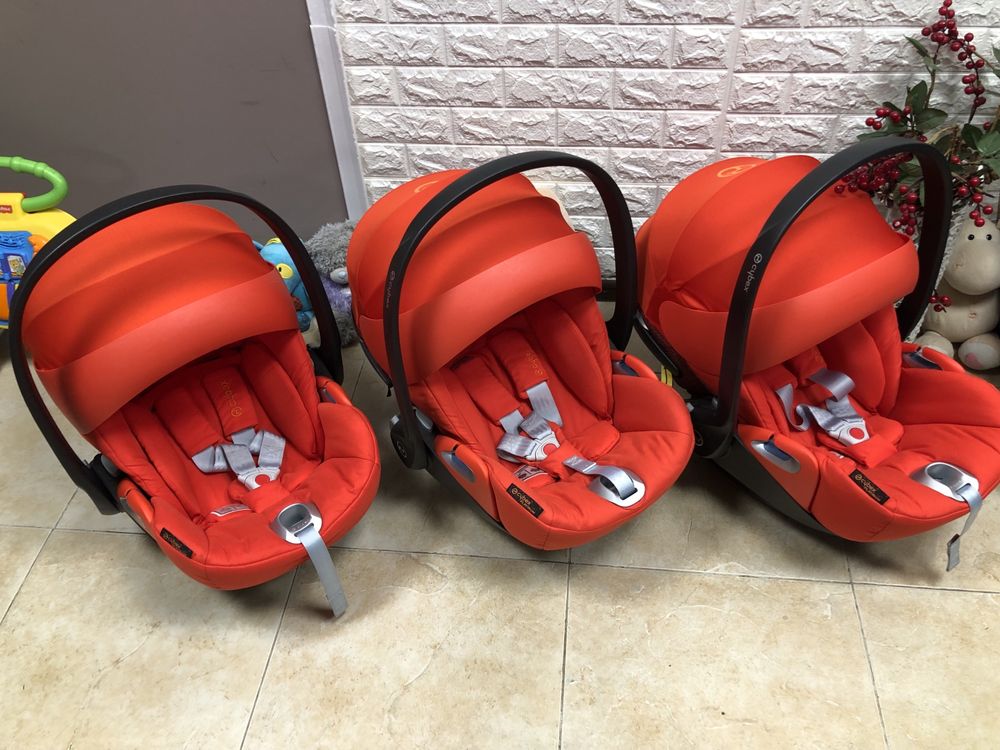 Автокрісло Cybex Cloud Z i-Size Група 0+ (0-13 кг) автолюлька сайбекс