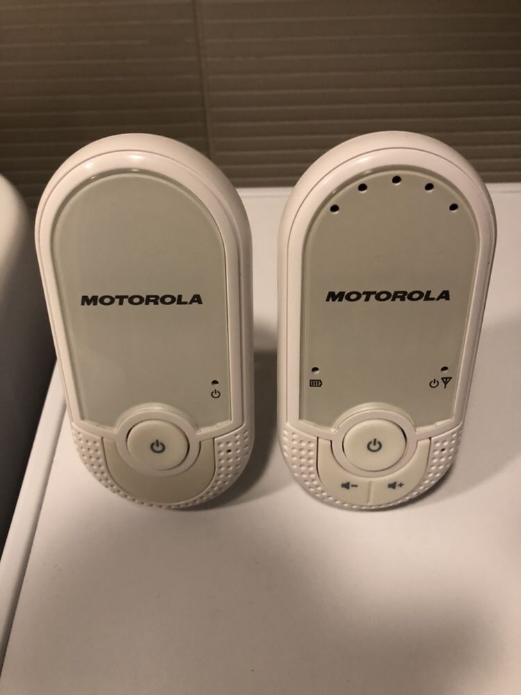 Радионяня Motorola MBP11
