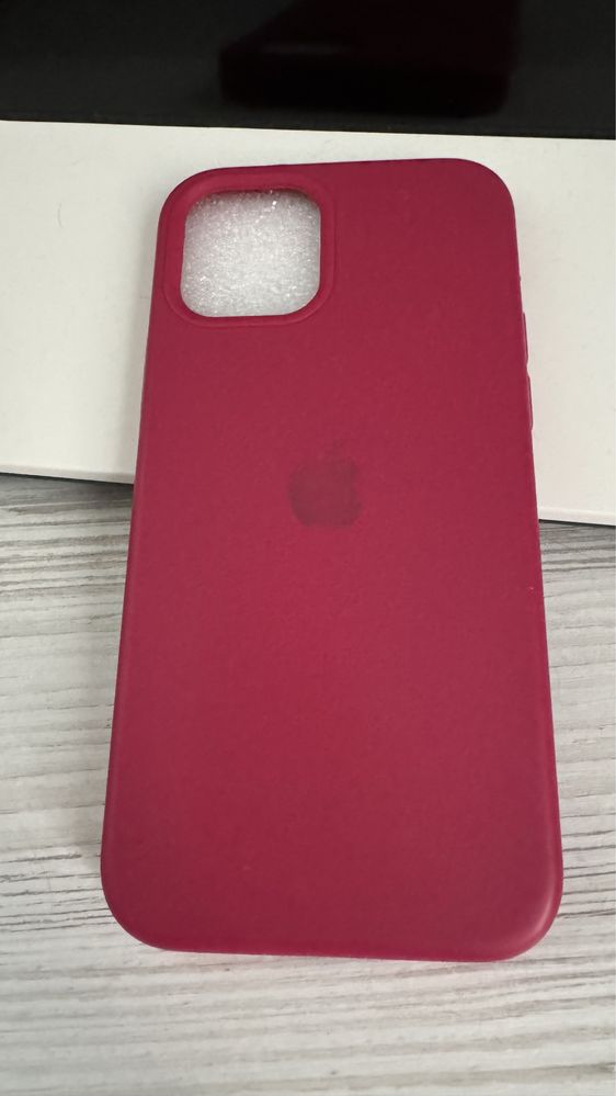 Чохол на iphone 12 12pro б/в
