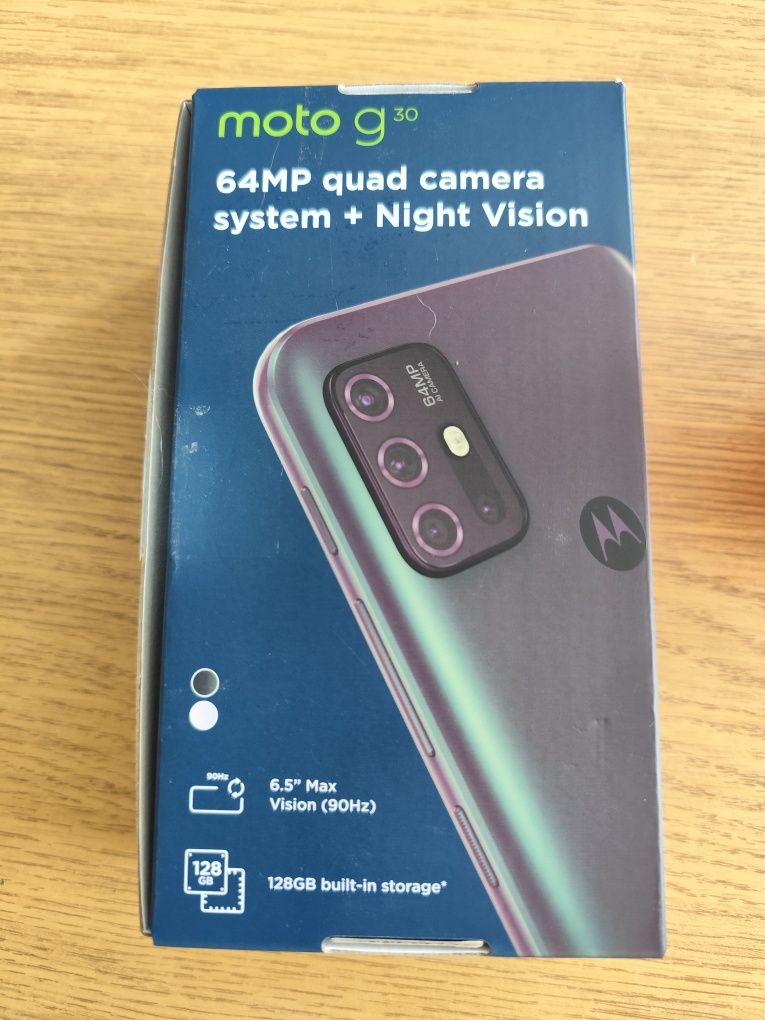 Smartfon Motorola G30 6/128