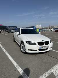 BMW 3 E90 2011 xDrive