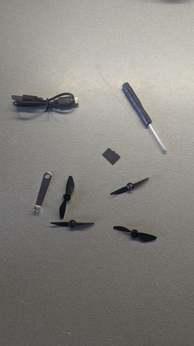 Drone GT3 MAX Mini дрон мини подарок ребёнку на день рождения