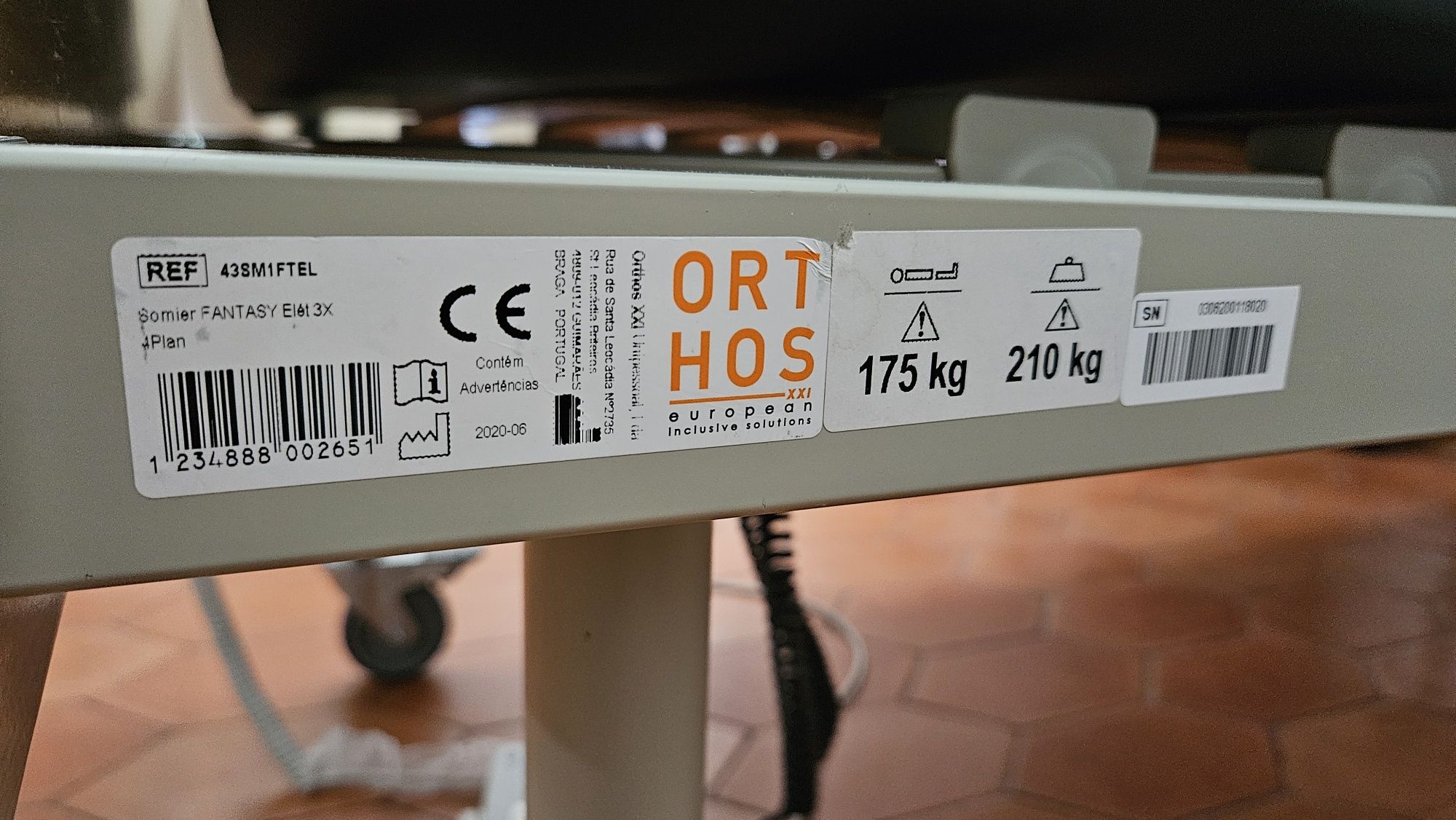 Cama eléctrica articulada