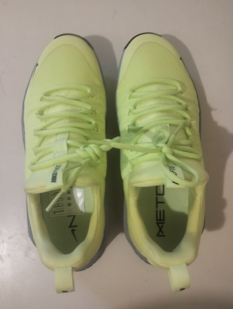 Кросівки  Nike Free Metcon 6
