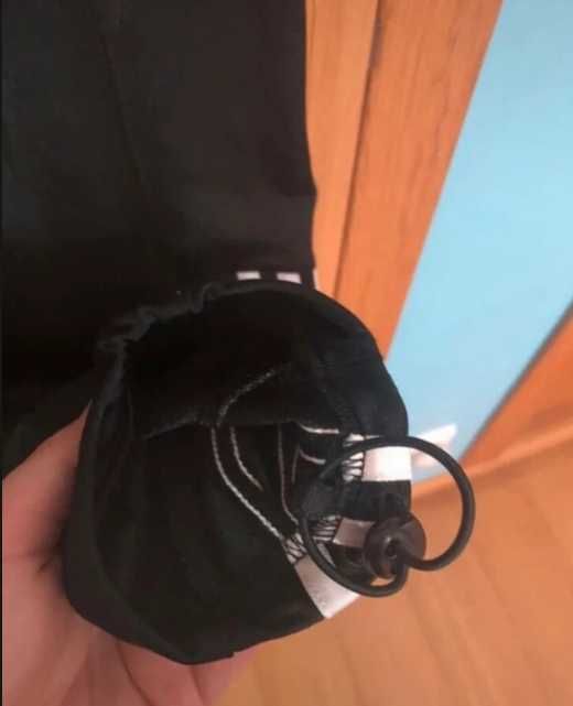 Calças Pretas Adidas