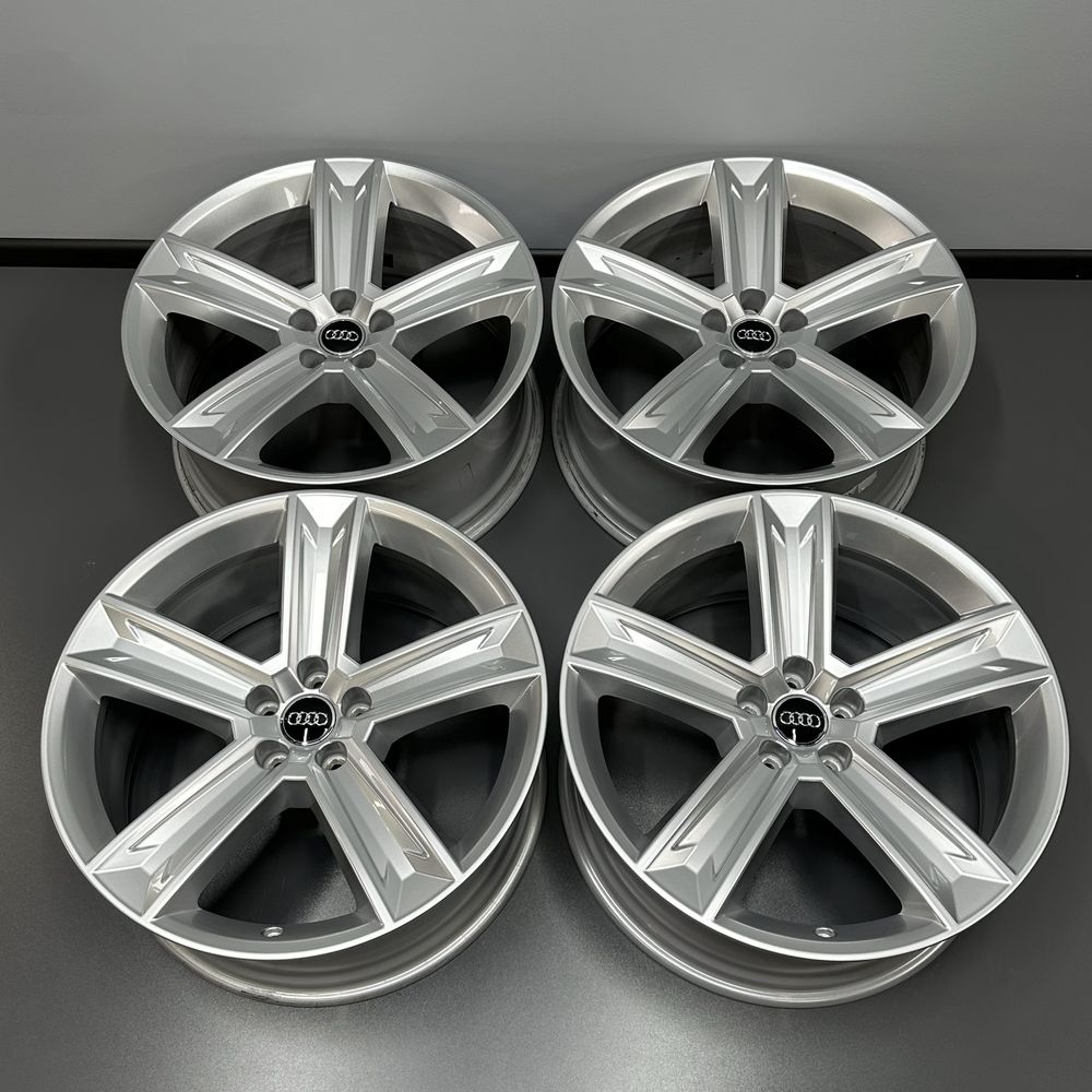 Оригінальні диски Audi Q8 5х112 9J R20 ET20. 4M8601025C