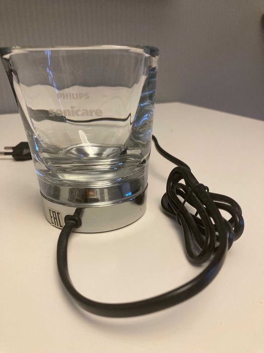 Ładowarka, szklanka Philips DiamondClean