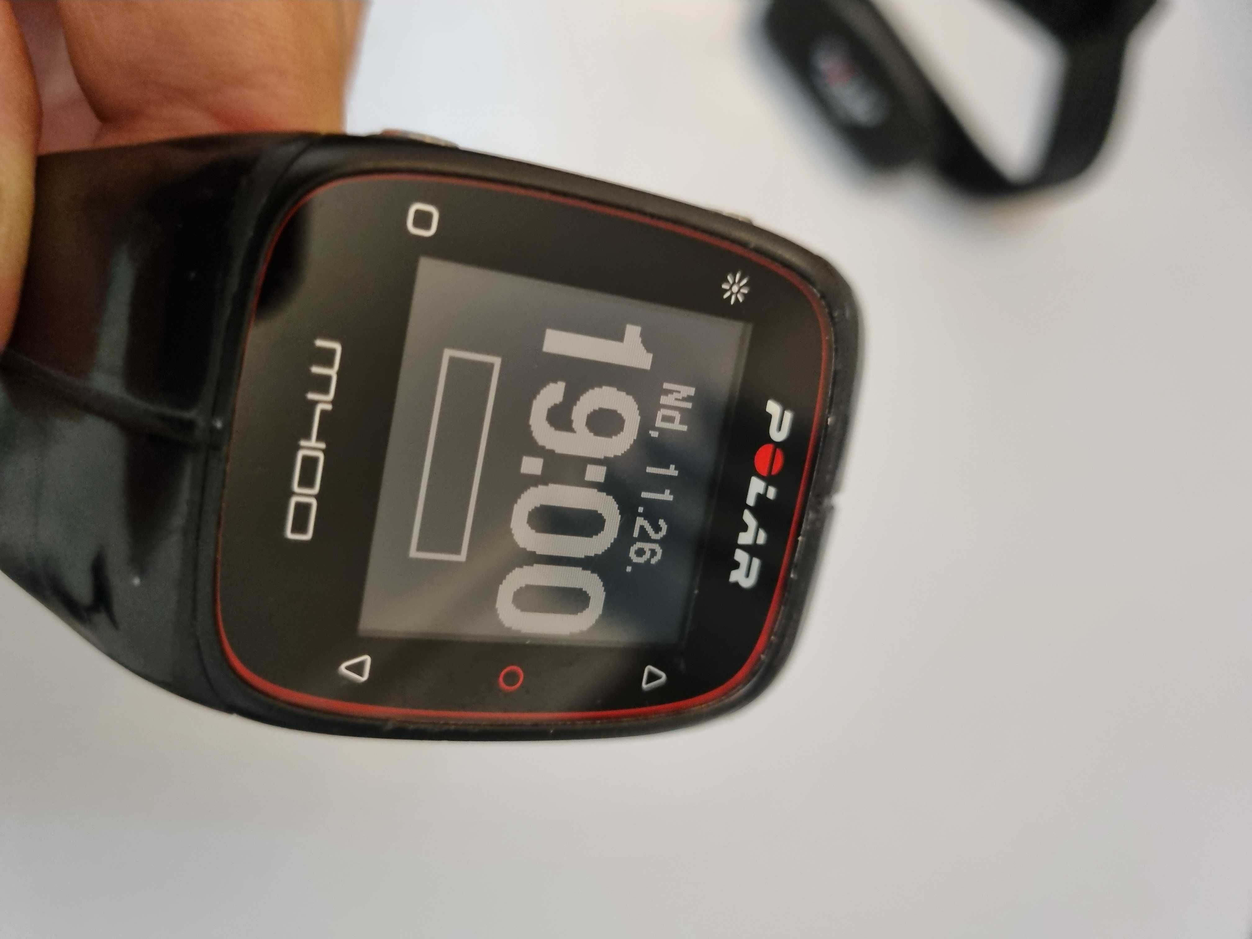 Zegarek POLAR M400 z GPS z czujnikiem HR