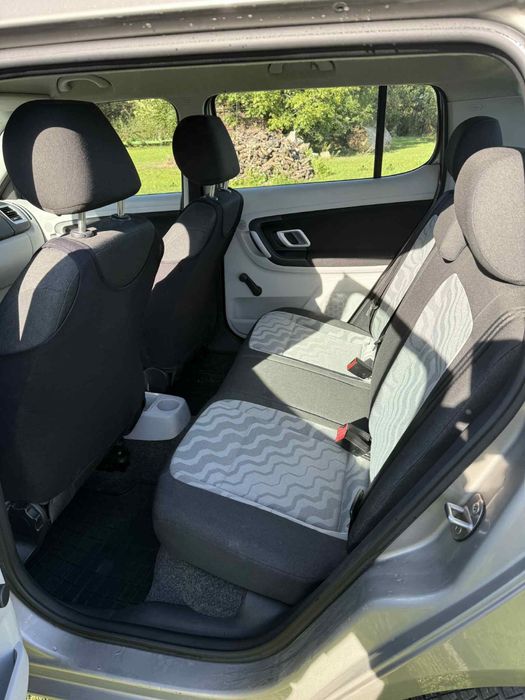 Sprzedam samochód osobowy Skoda Fabia 2