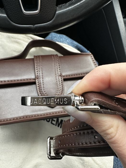 Сумка Jacquemus.