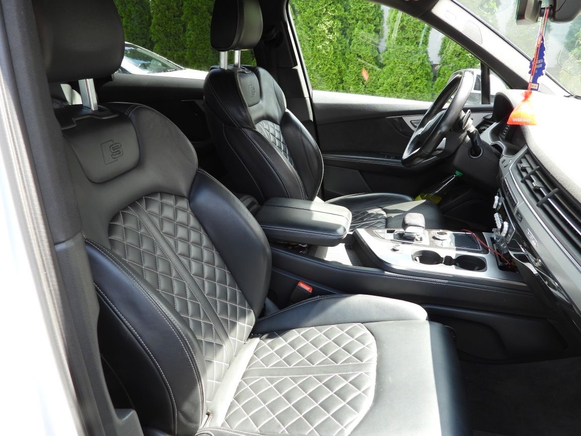 Audi Q7  3 x s-line oś skrętna