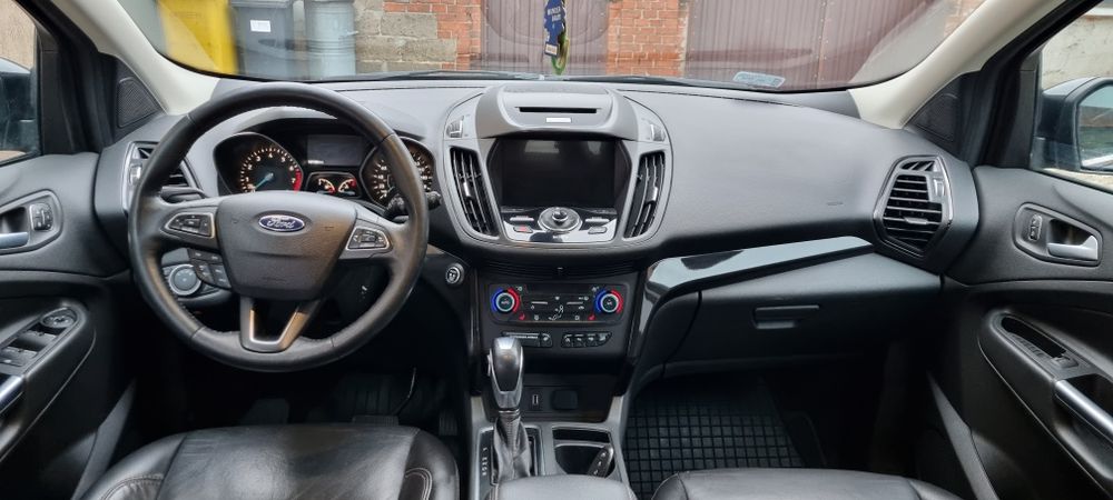Kuga Titanium 2.0 full opcja