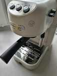 Ekspres kolbowy DeLonghi EC 251W - kolbowy