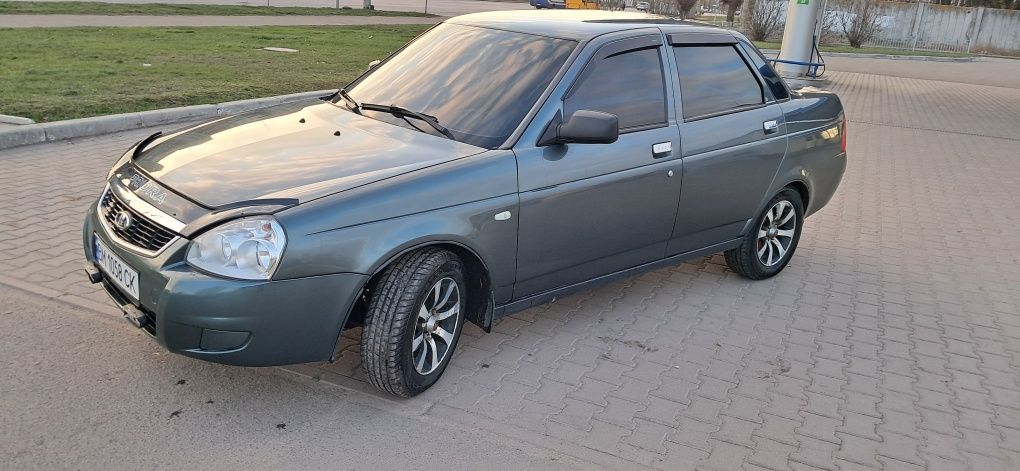 Продам Лада Приора