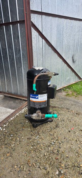 Spręzarka Copeland Scroll ZB76KCE moc 23,3 kW/-5