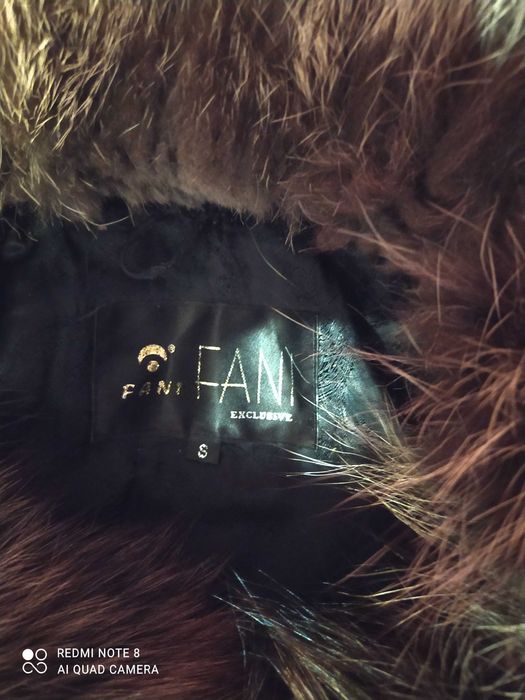 Продам напівшубку мутонову