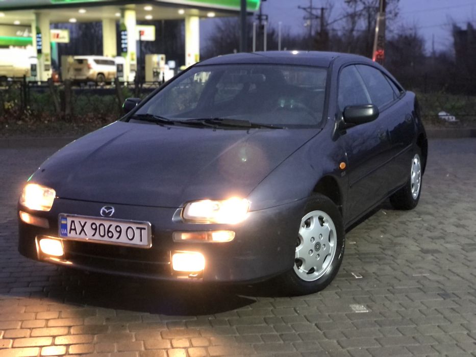 Mazda 323F BA 1998