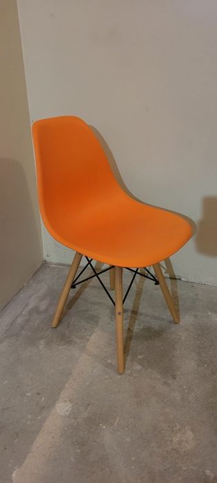 Krzesło plastikowe skandynawskie enzo