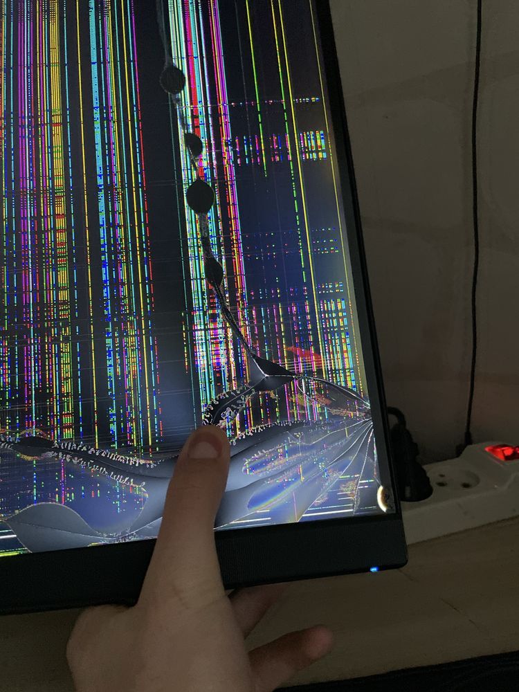 Продам монитор Acer(битый)