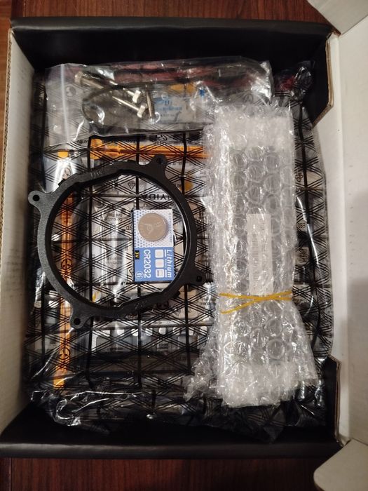 Комплект 32gb  ddr4 14 ядер/28 потоків xeon e5-2680v4 2011v3 x99