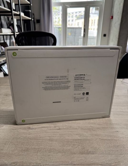 MDM Apple Macbook Pro 14 2023 M3 Pro 18GB RAM 512GB SSD Space Black