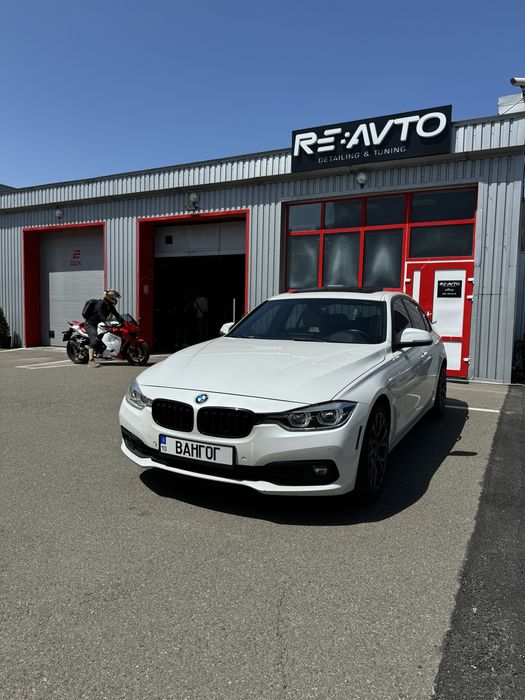 Bmw f30 2016 року