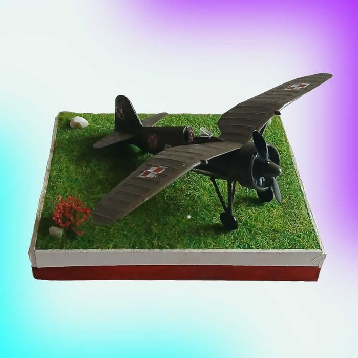 Podstawka ,Ekspozytor modelarski 79 - Prado PL