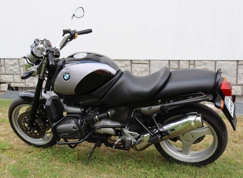 Motor motocykl BMW R850R