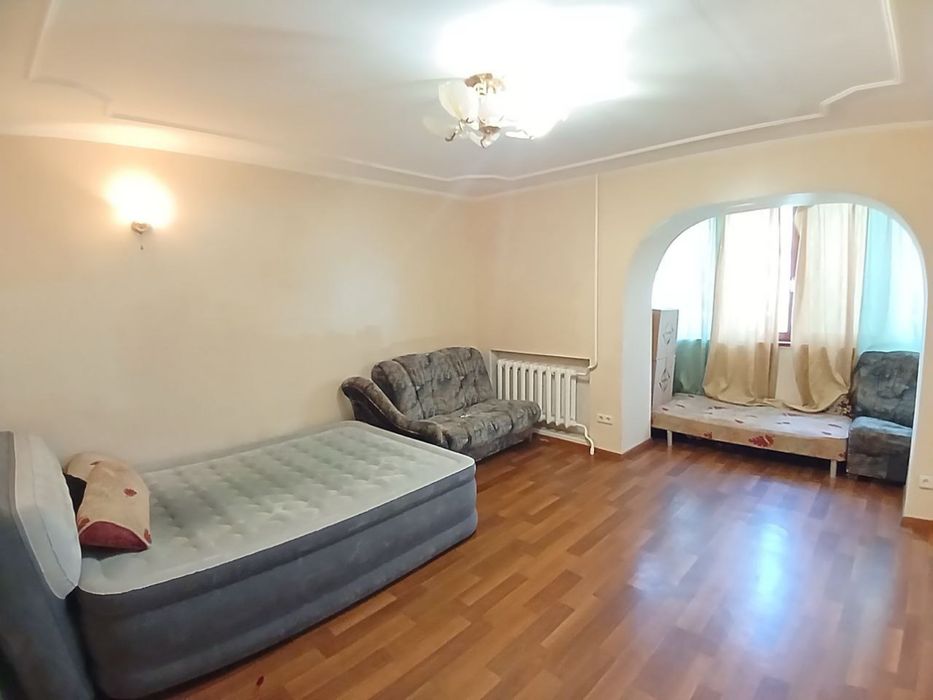 Продаж 3 к. квартири. Виставка