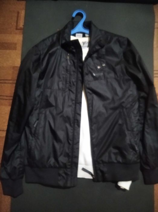 Ветровка Reebok. M