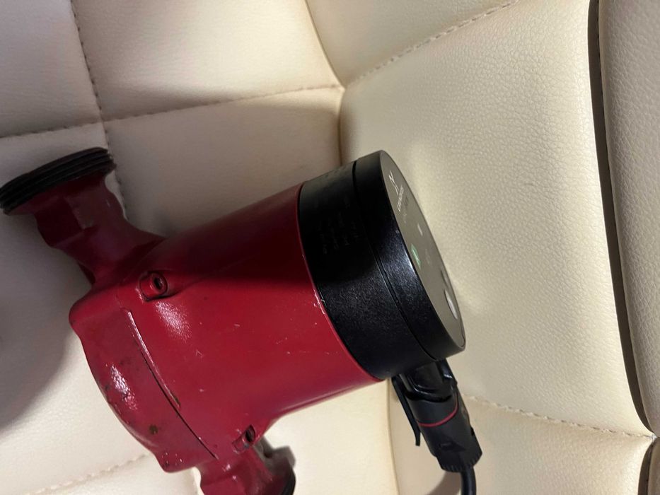 Pompa   Obiegowa ENERGOOSZCZĘDNA GRUNDFOS  autoadapt 25 - 40  -180