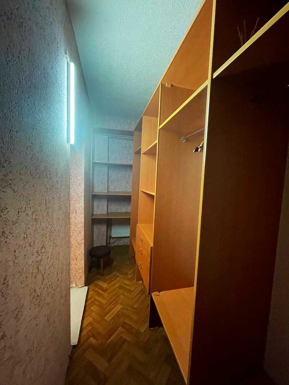 Продаж 3-кімнатної квартири 79.8 кв. м., вул. В. Городецького