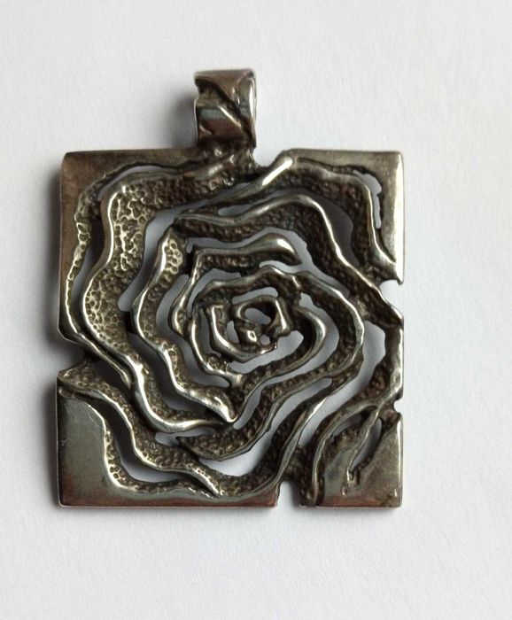 Wisior duży srebro 925 kwiat róża naszyjnik zmiana ceny