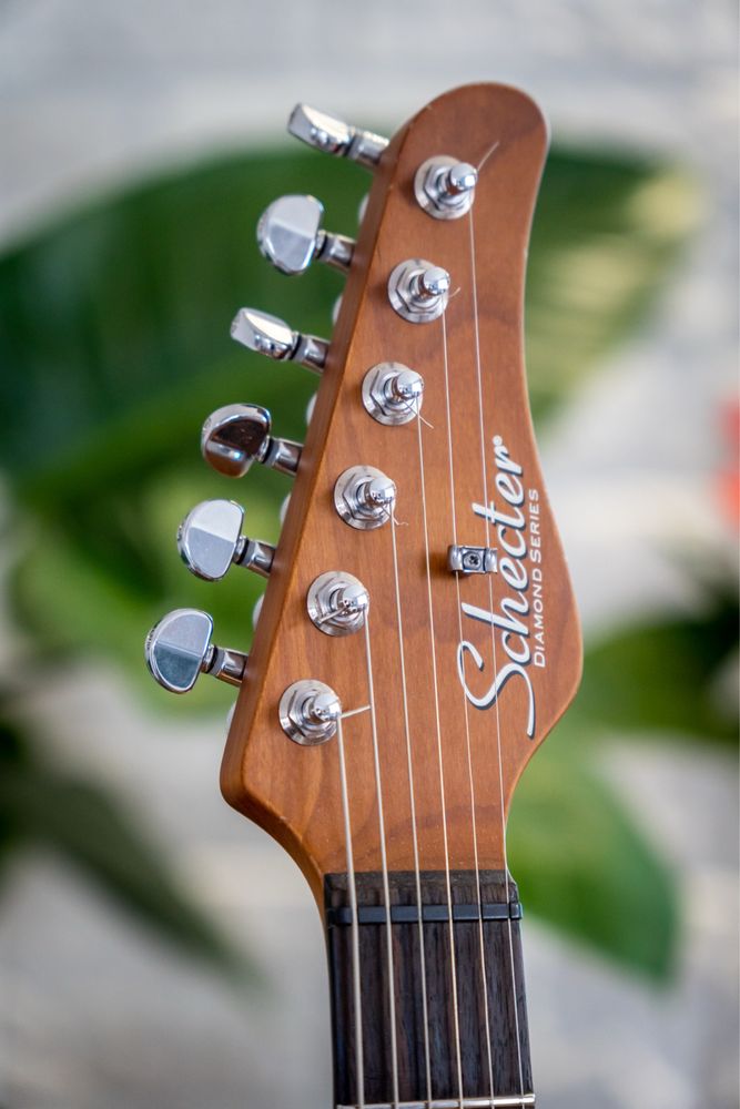 Schecter traditional Nick Johnston - stalowe progi