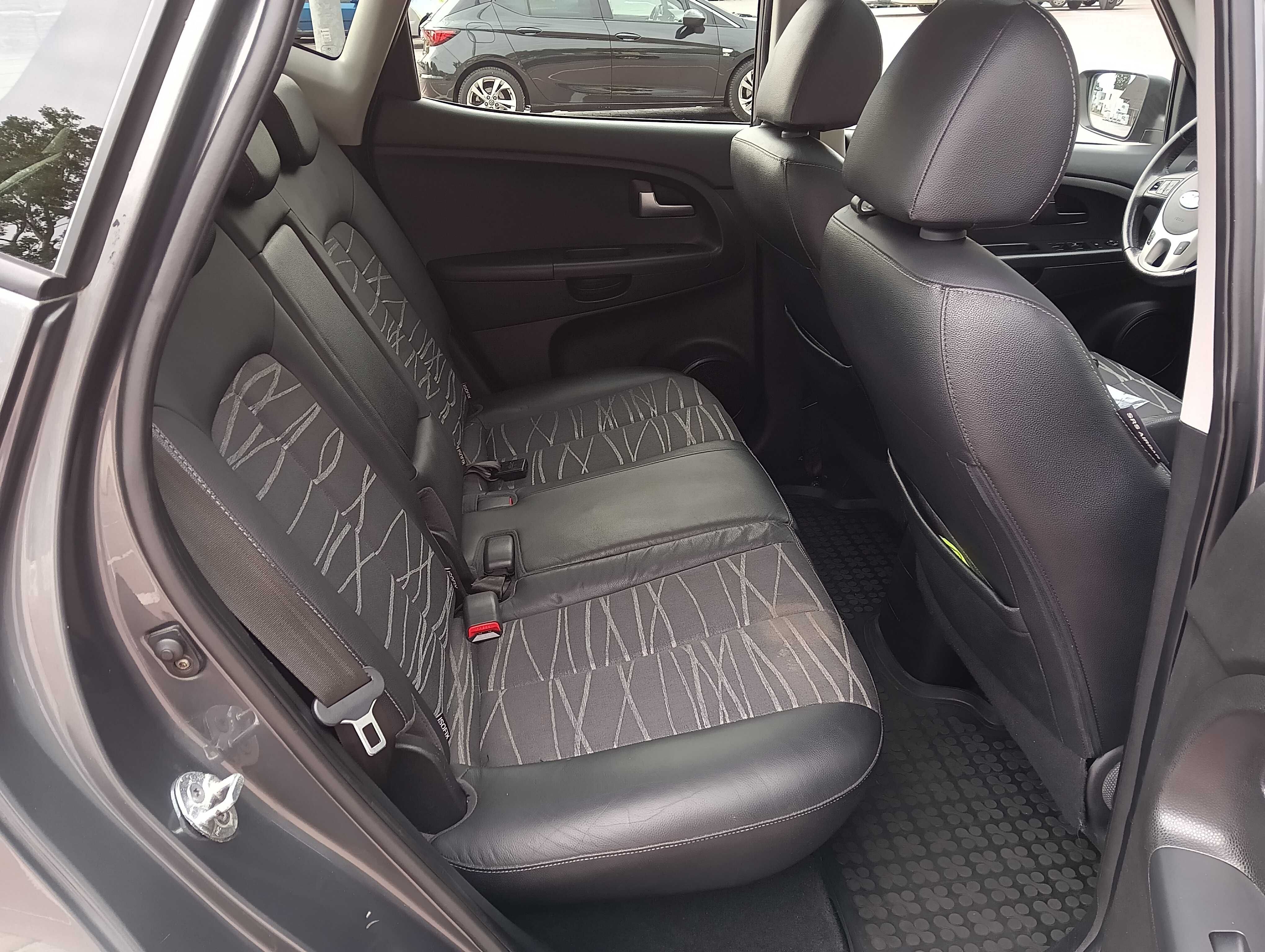 Kia Venga 1.6 Automat 2011