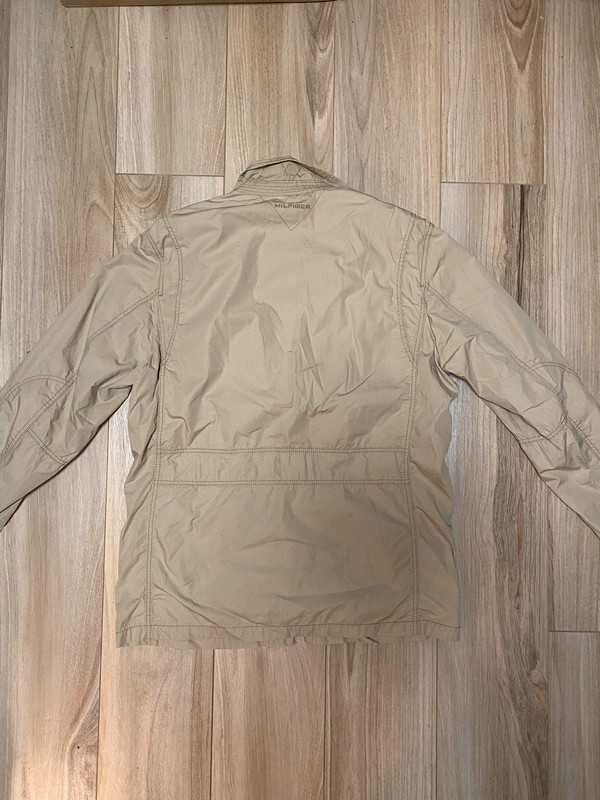 Męska beżowa kurtka Tommy Hilfiger