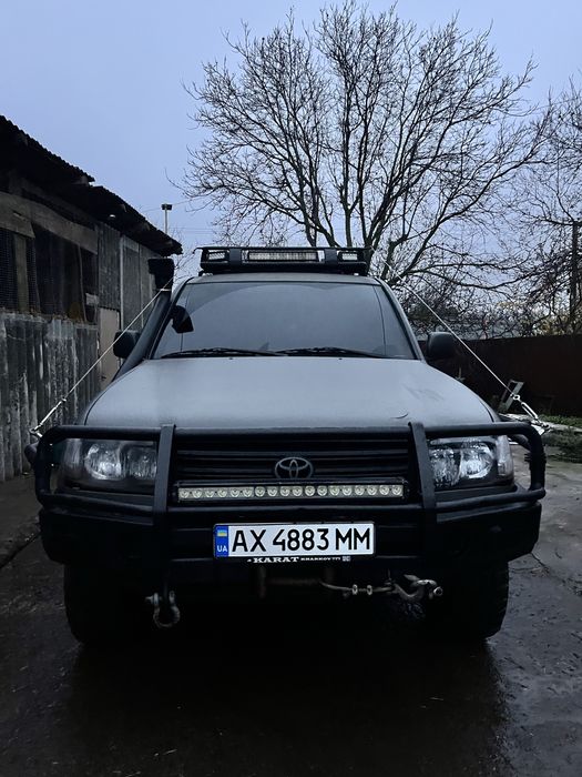 Land cruiser 105