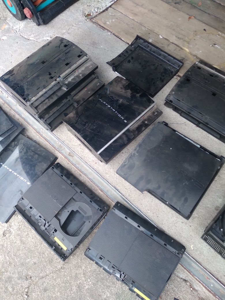 Obudowy Playstation 3