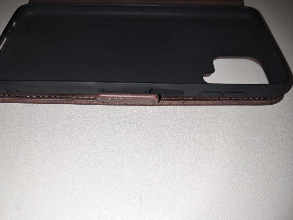 Etui na telefon Samsung  A12