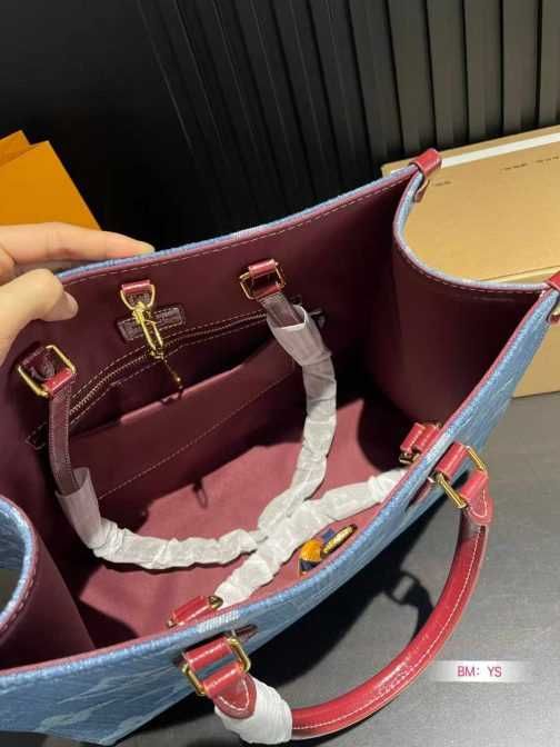 Torebka Louis Vuitton damska torba 144