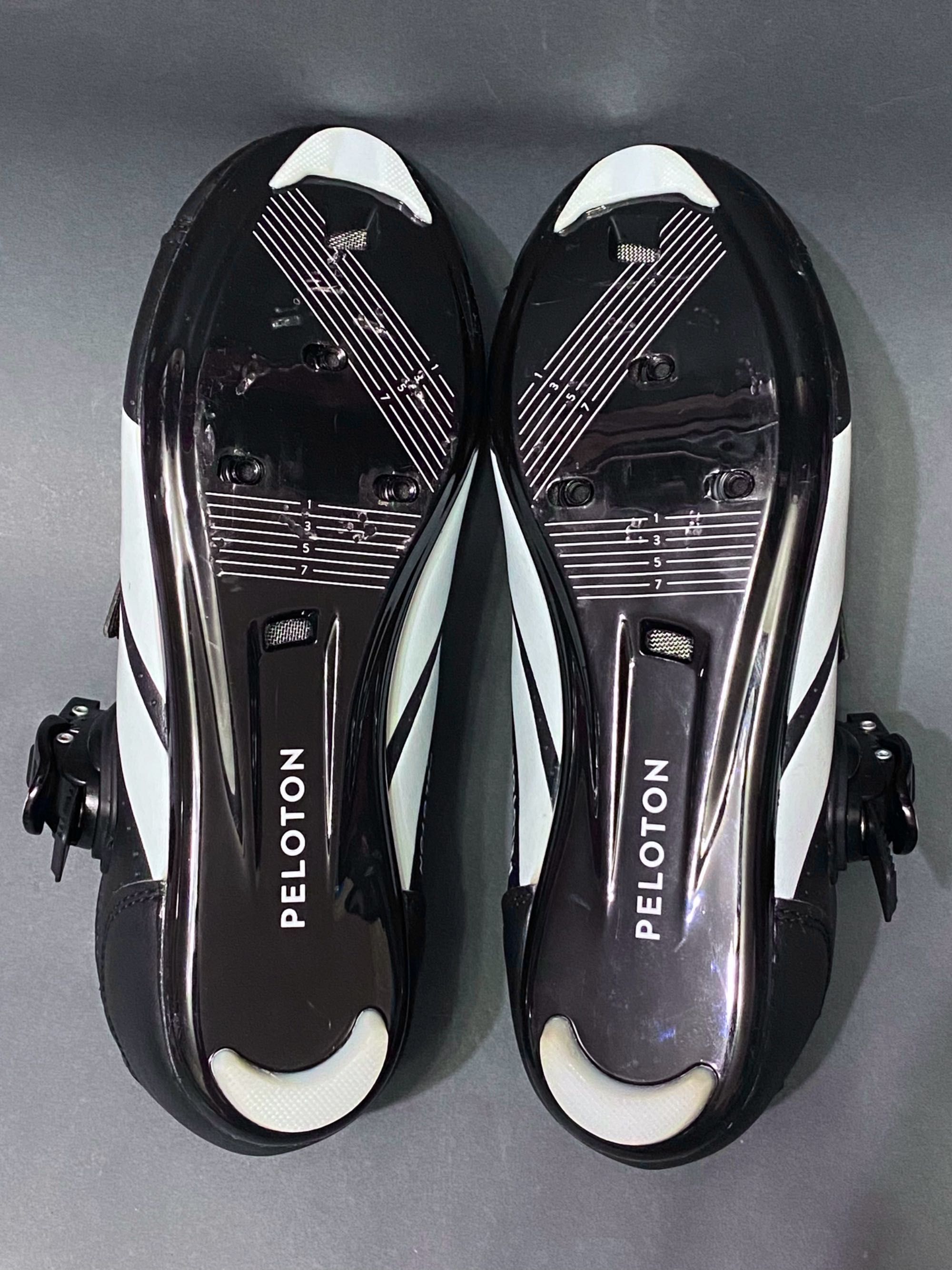 Велотуфли 37 р (24 см стелька) Peloton Cycling Bike Shoes