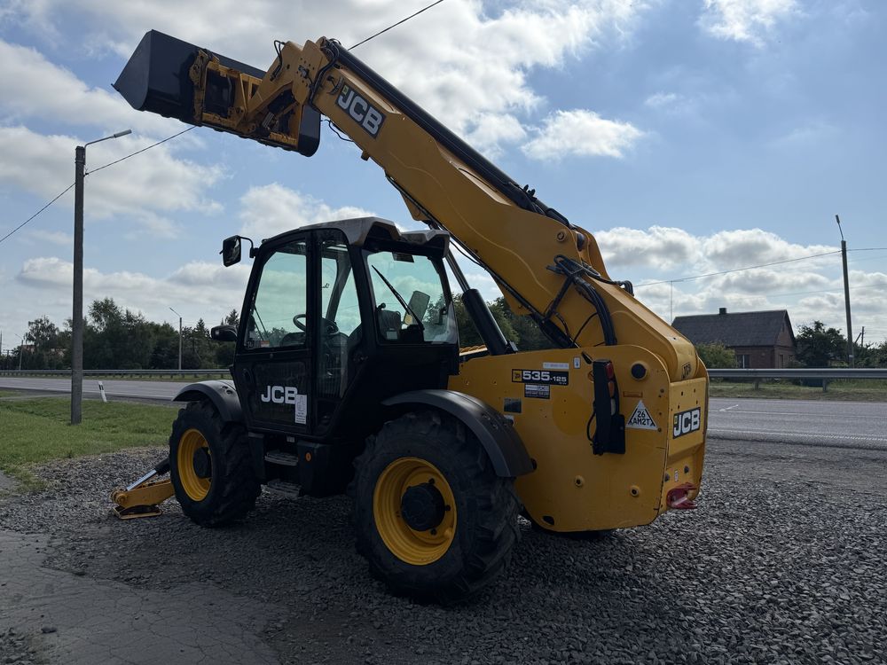 JCB 535-125 2016рік 3300годин