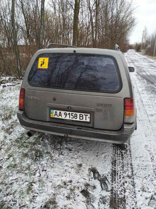 Продам Опель Кадет