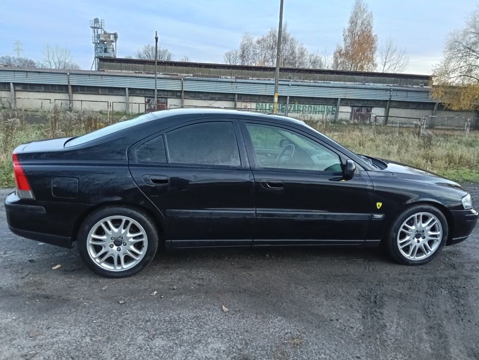 S60 Skóry pamięć kamera cofania bluetooth