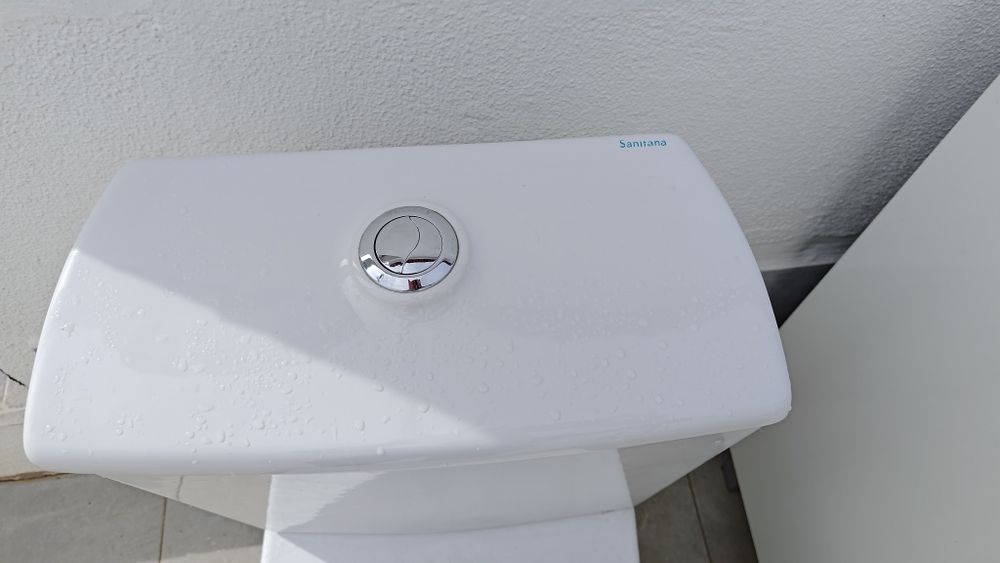 Vendo conjunto sanita e autoclismo marca Sanitana